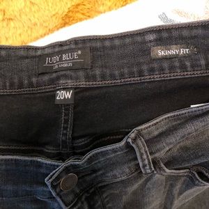 Judy Blue faded ankle distressed black jean